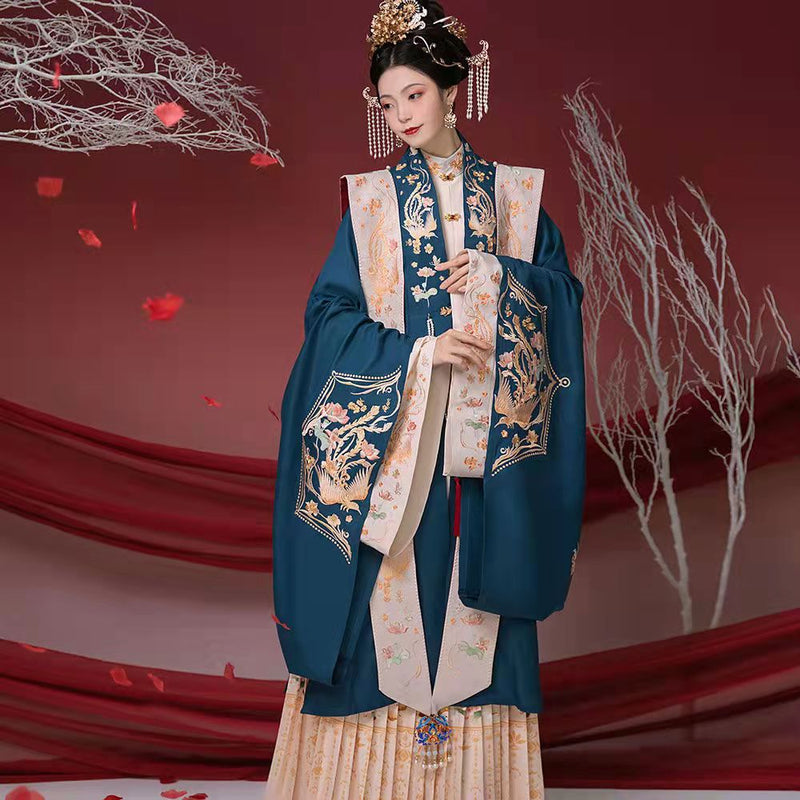 Traditional costume Ming Dynasty Standing collar embroidery Wedding Ch